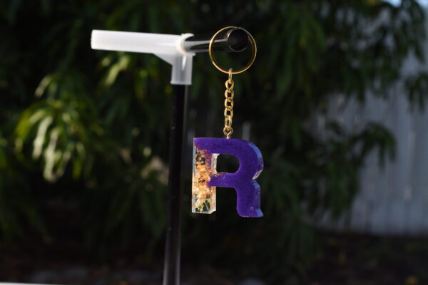 "R" Keychain